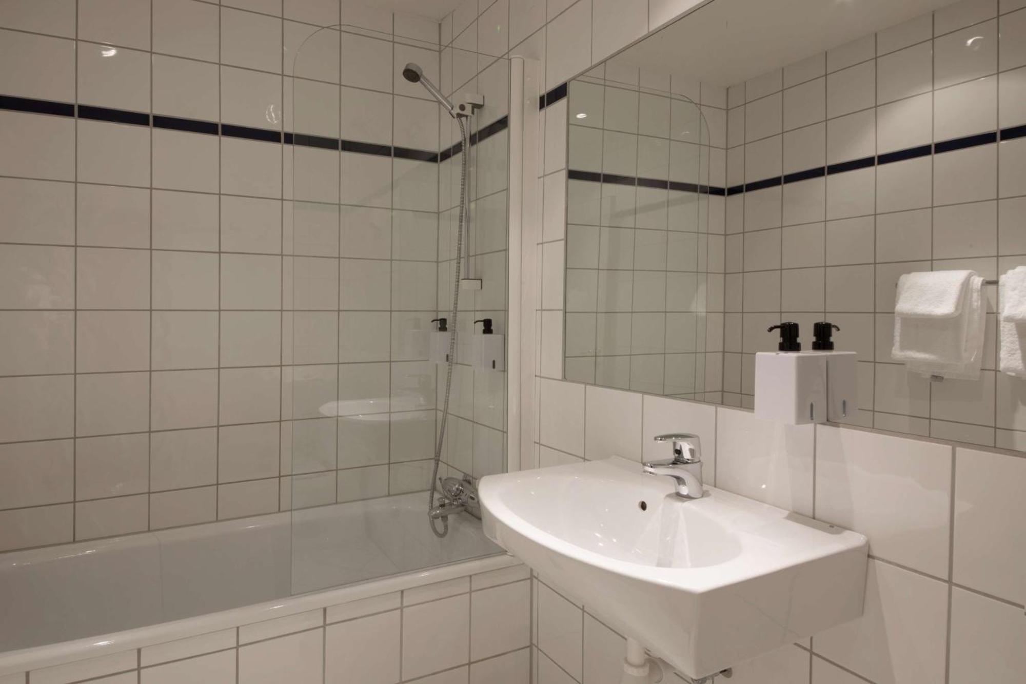 Scandic Victoria Oslo Bagian luar foto